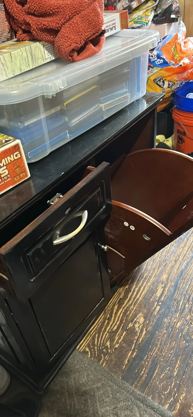 20 gallon Tank and Stand with Cabinet - photo 3