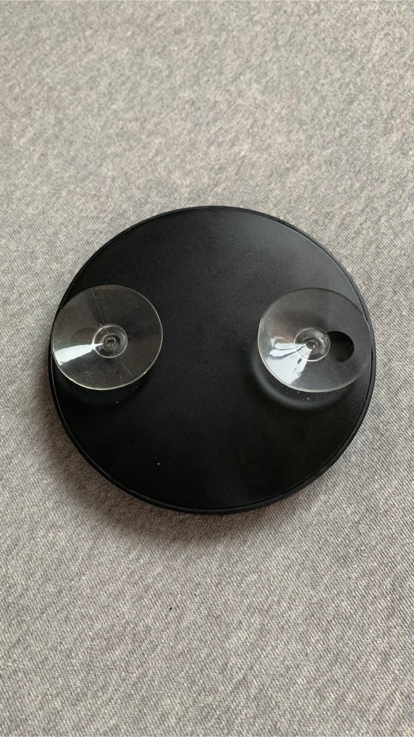 10 X Magnifying Mirror with Suction Cups - photo 2