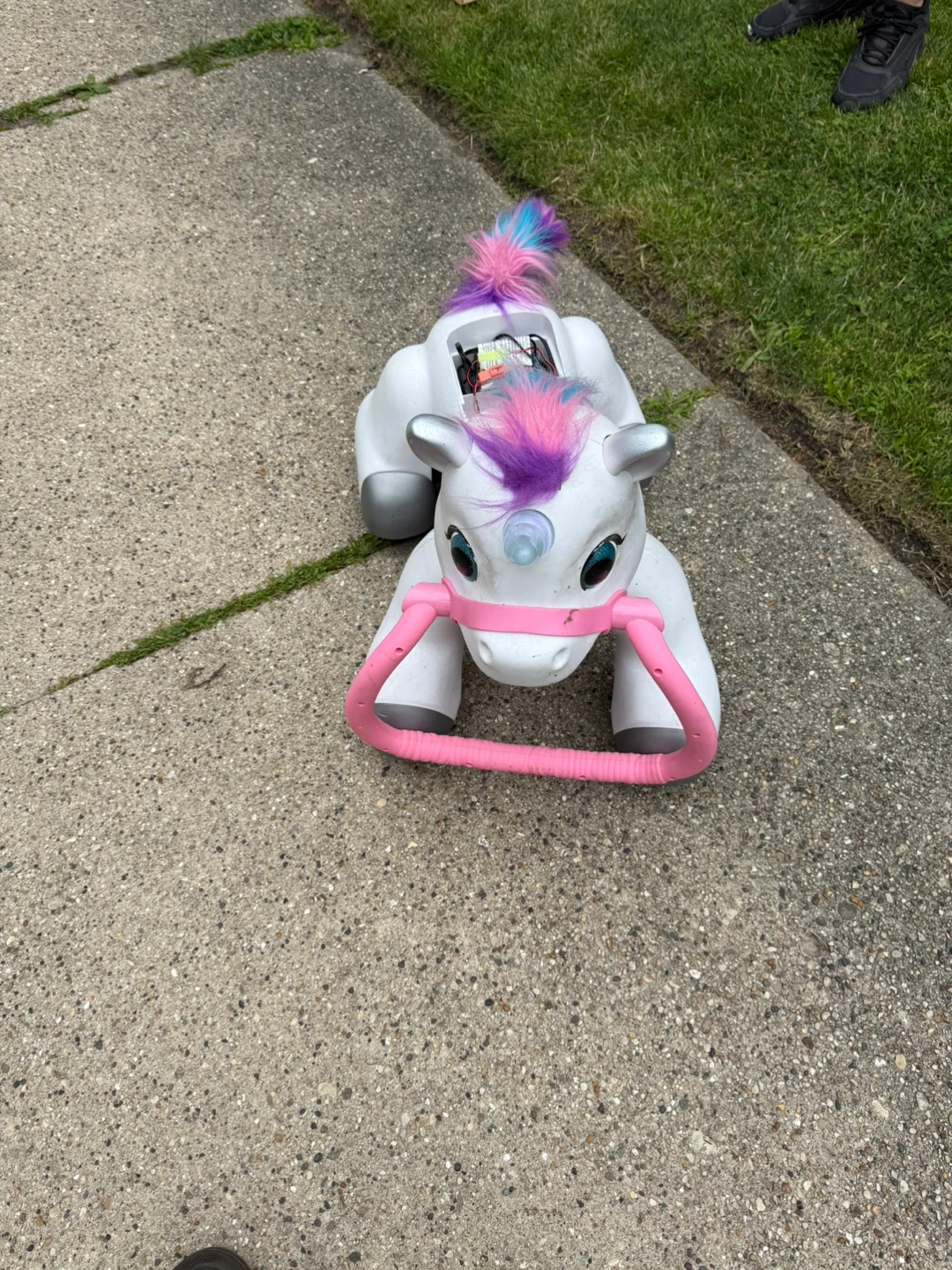 Kids Ride-On Unicorn Toy - photo 3