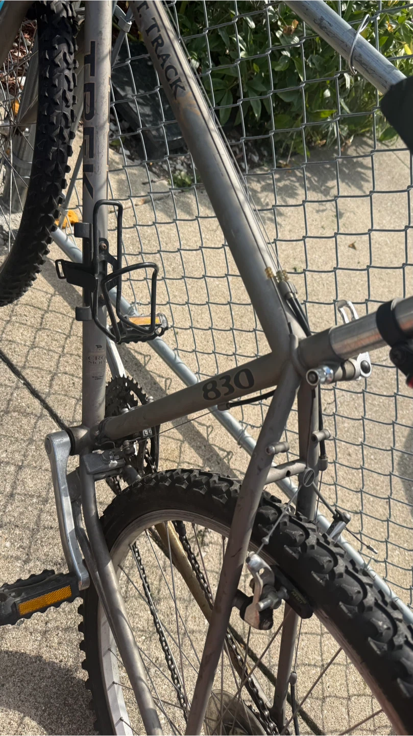 MT TRACK 830 Mountain Bike check more pictures - photo 2