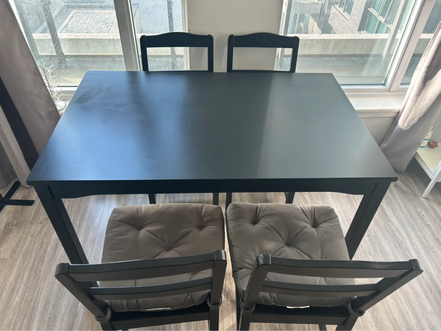 IKEA Dining Table Set- 4 Chairs + 4 Cushions Excellent Condition - photo 2