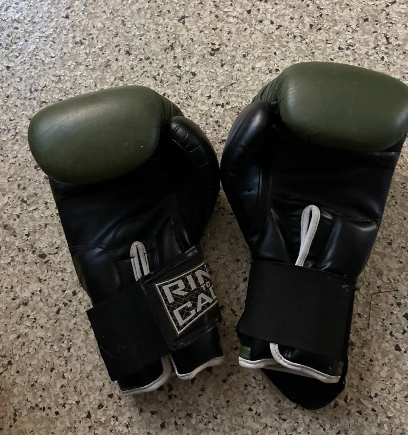 Professional boxing gloves - photo 2