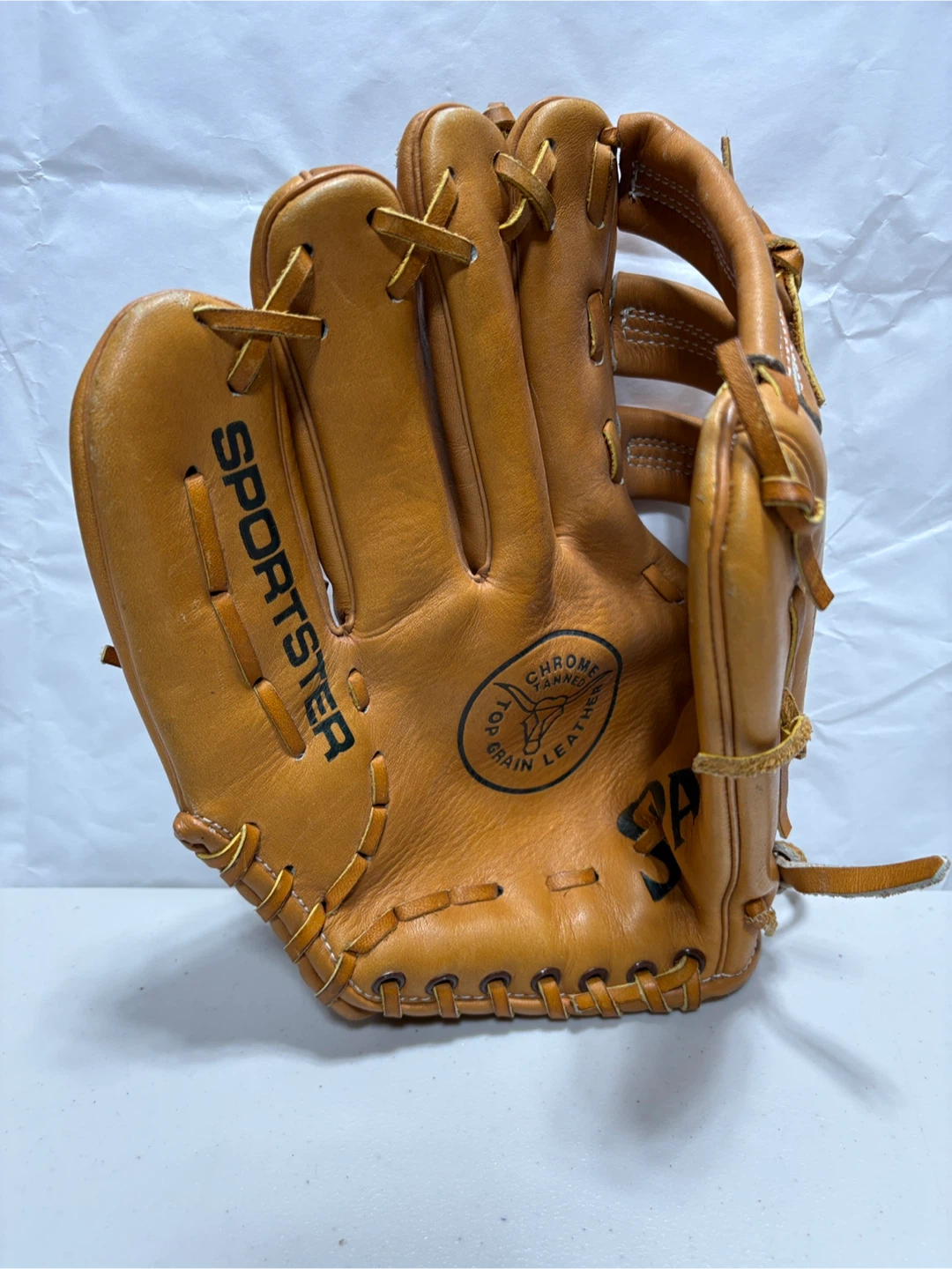 Spalding Sportster Baseball Glove