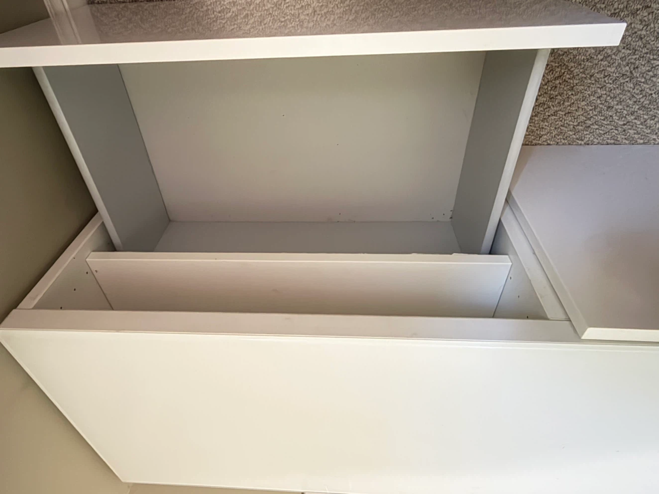 White Entertainment Unit / Media Console - photo 2