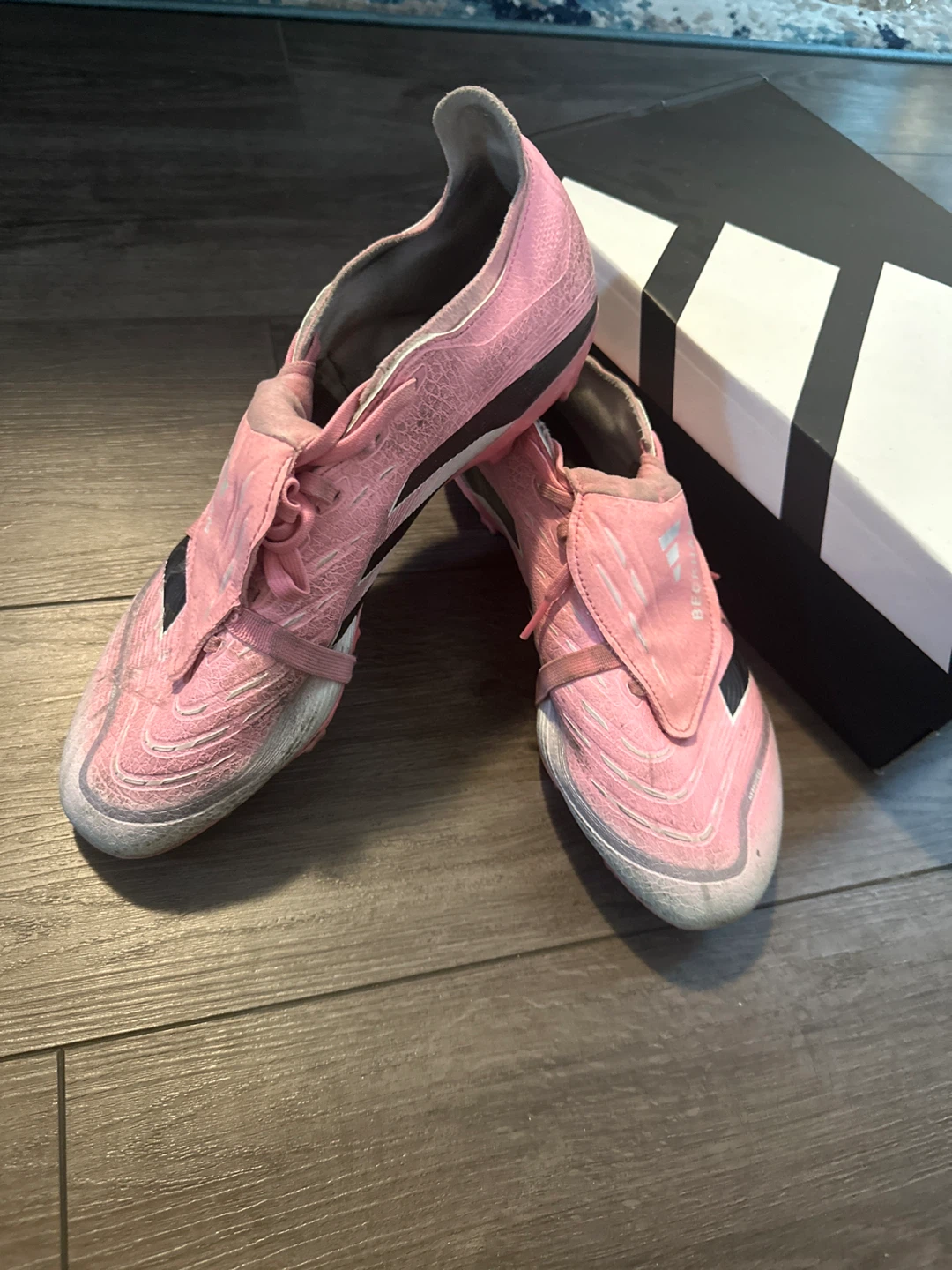 Adidas Predator Soccer Cleats Pink Beckham Edition size 8.5
