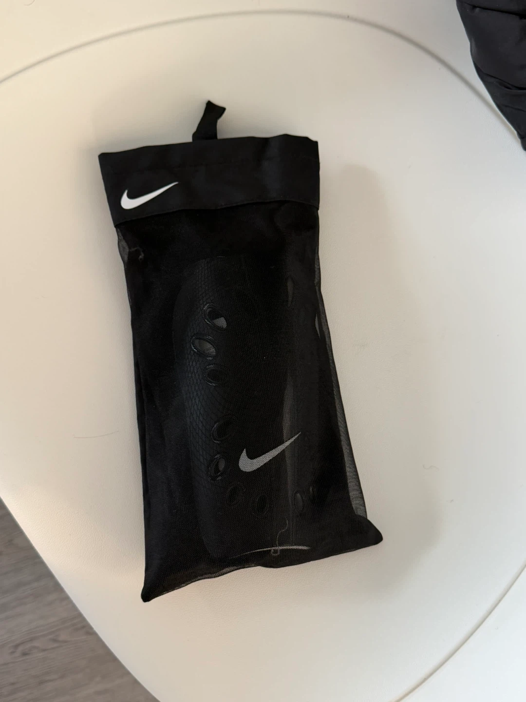 Nike Soccer Shin Guards with Mesh Bag - photo 2