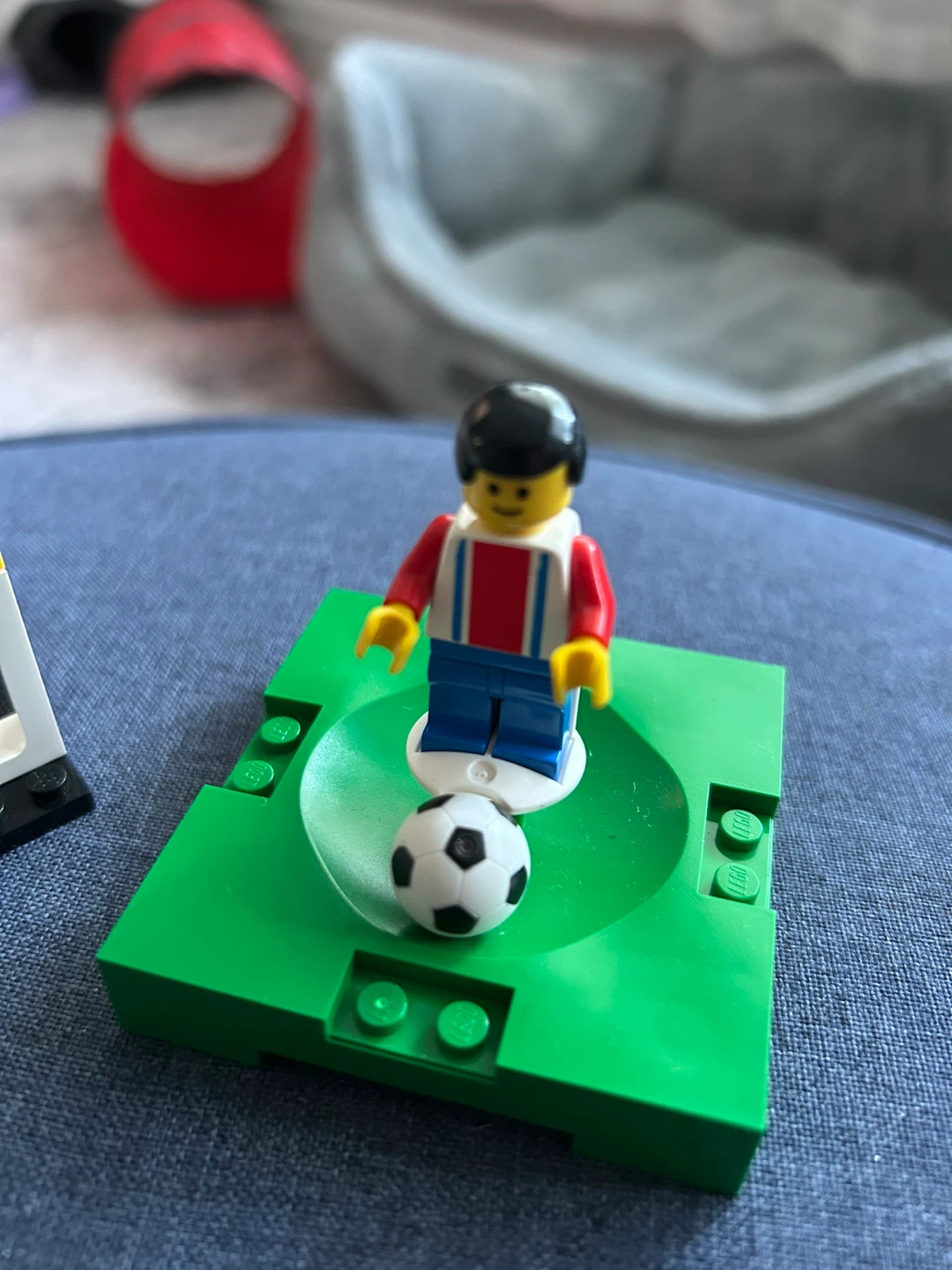 LEGO 3401-2 Team Soccer Set with Zindane - photo 3