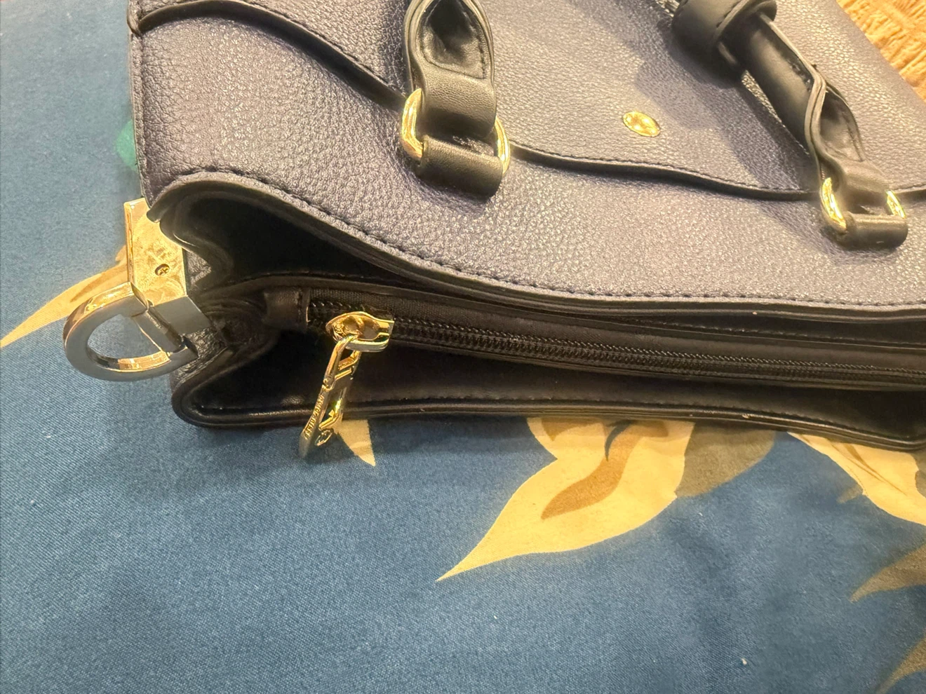 Céline Dion Navy Blue Faux Leather Handbag - photo 3