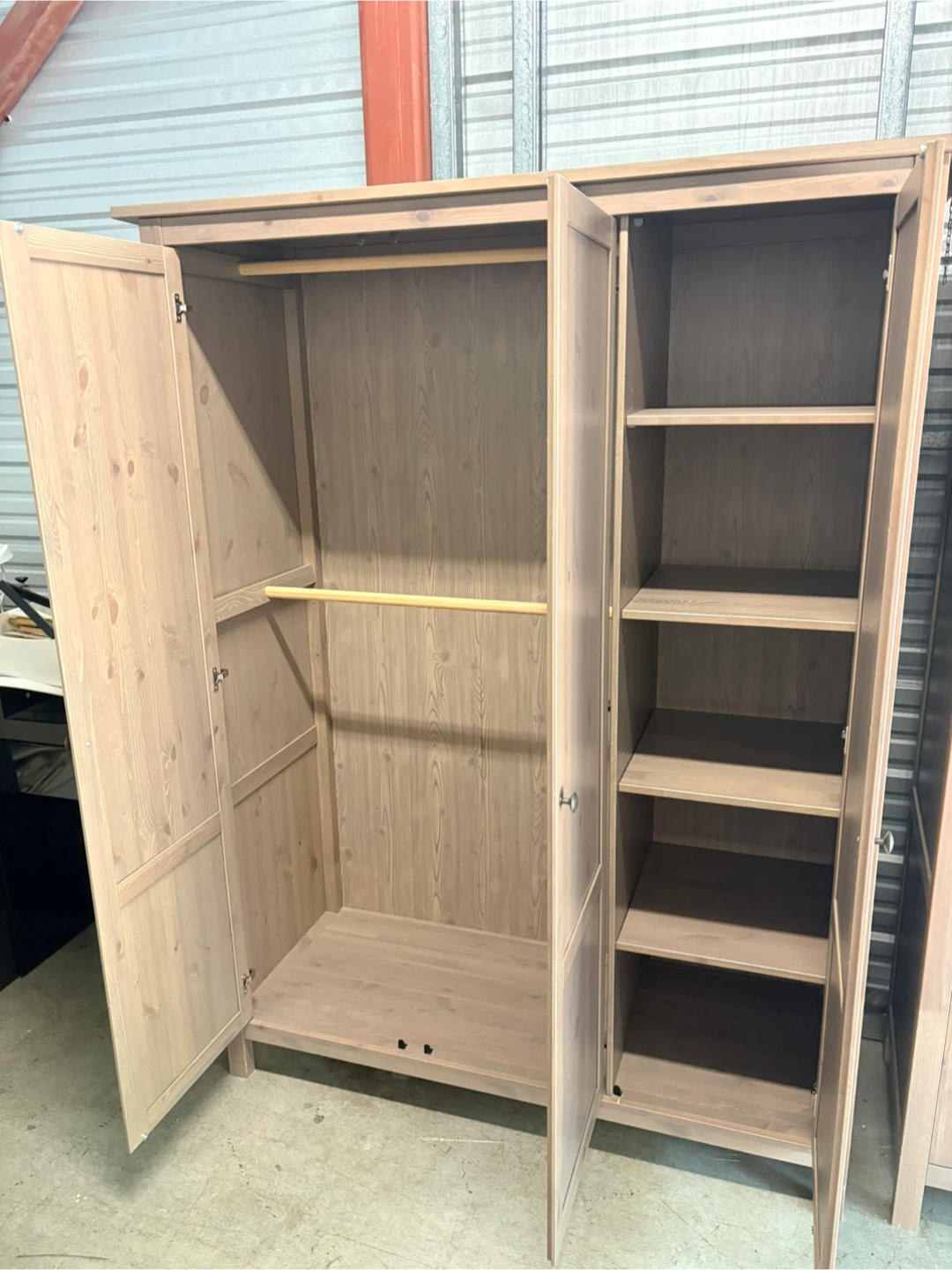 Delivery available- wardrobe or cabinets - photo 2