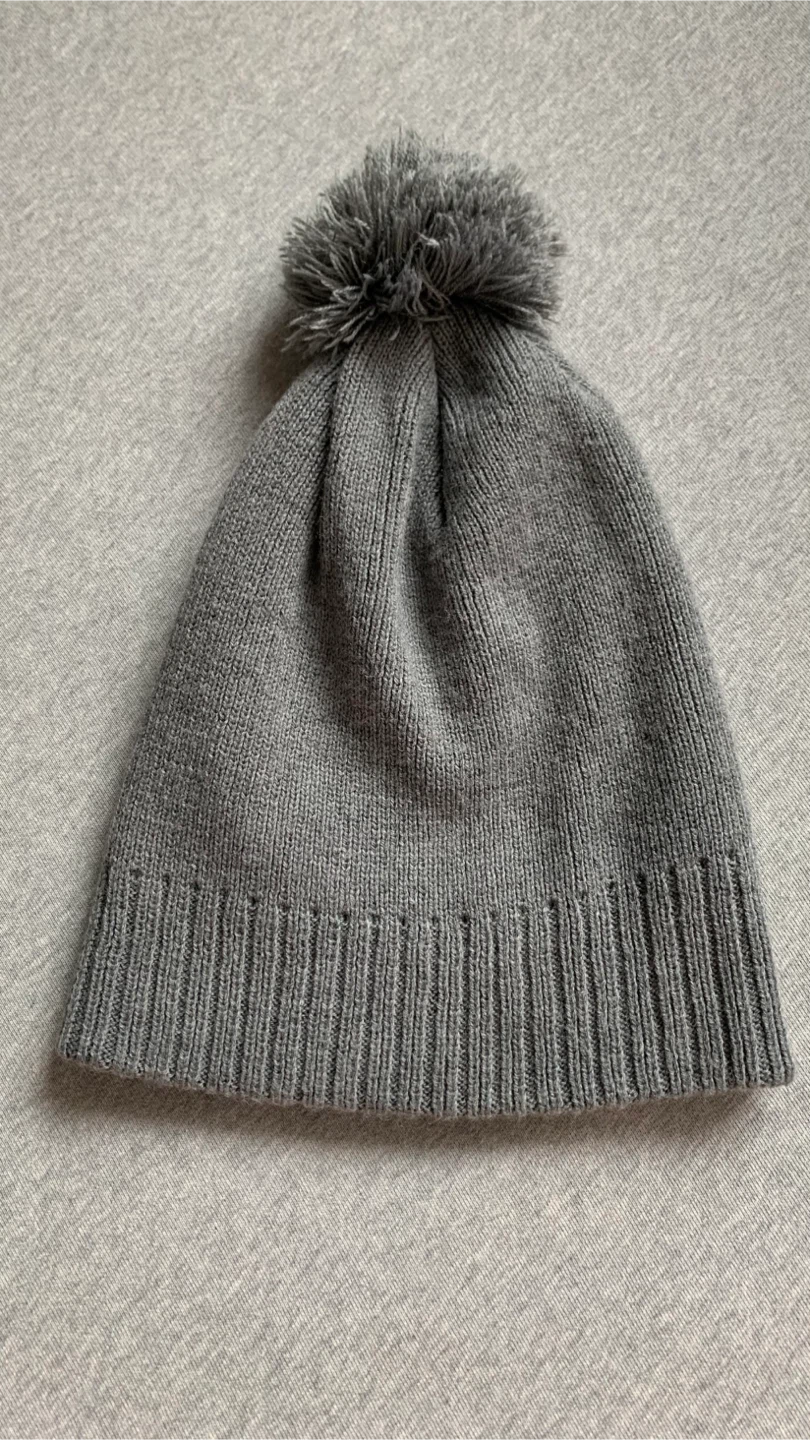 Grey Pom Pom Toque - photo 2
