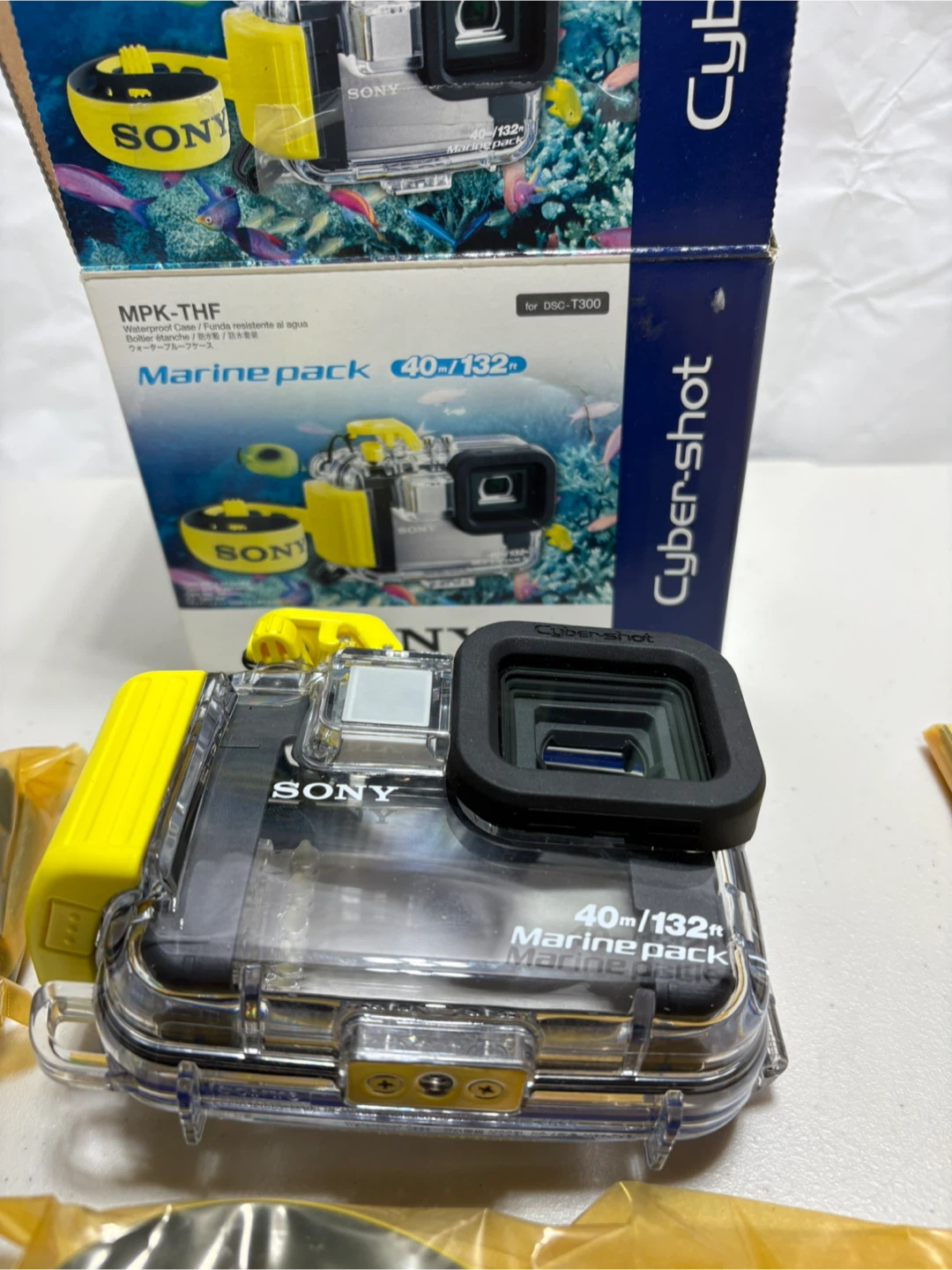 Sony MPK-THF Marine Pack Waterproof Case for Cyber-shot DSC-T300 - photo 2