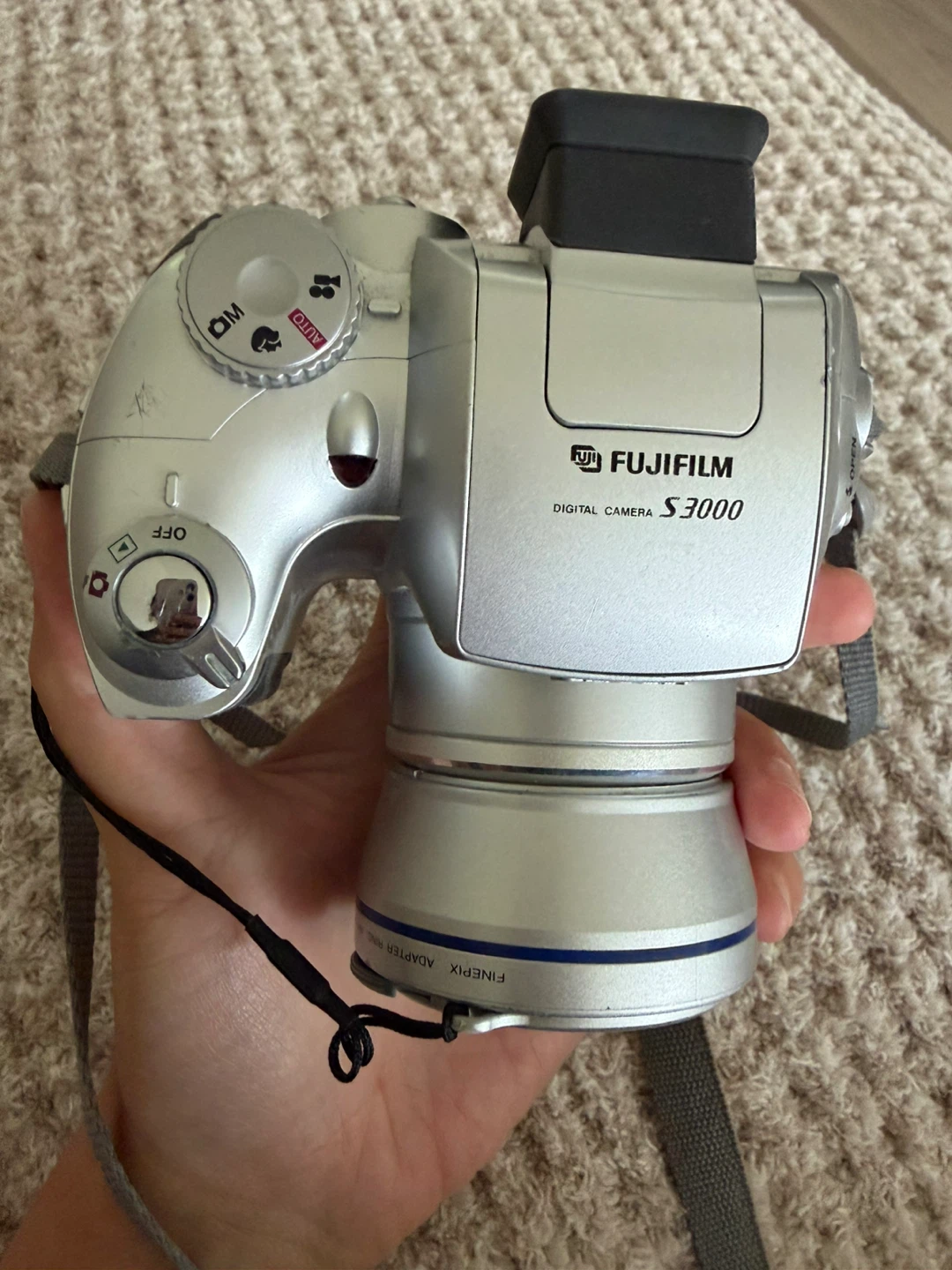 Fujifilm FinePix S3000 Digital Camera - photo 2