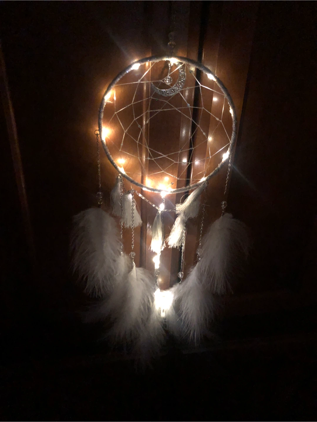 White dreamcatcher with white feathers - photo 2