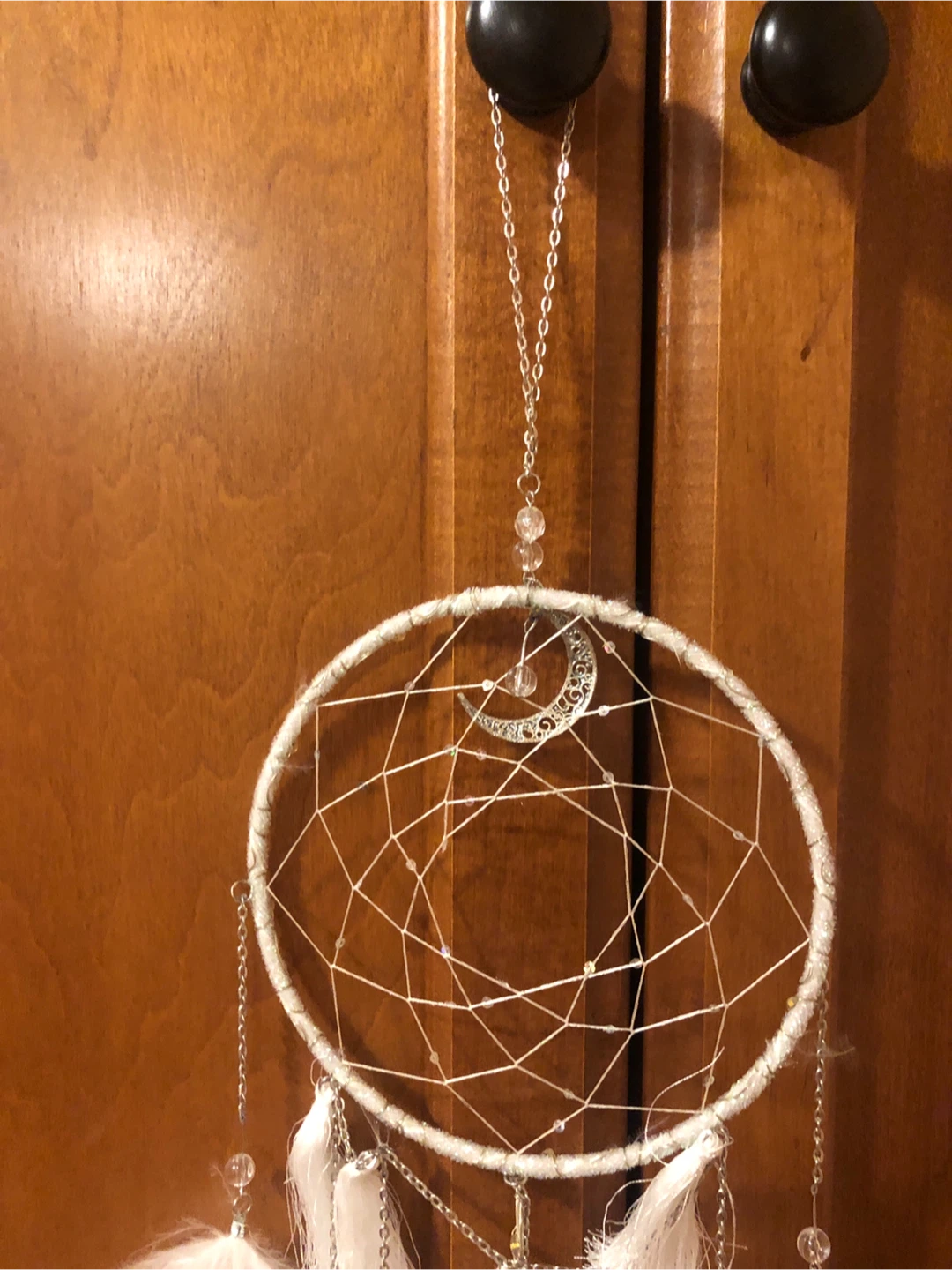 White dreamcatcher with white feathers - photo 4