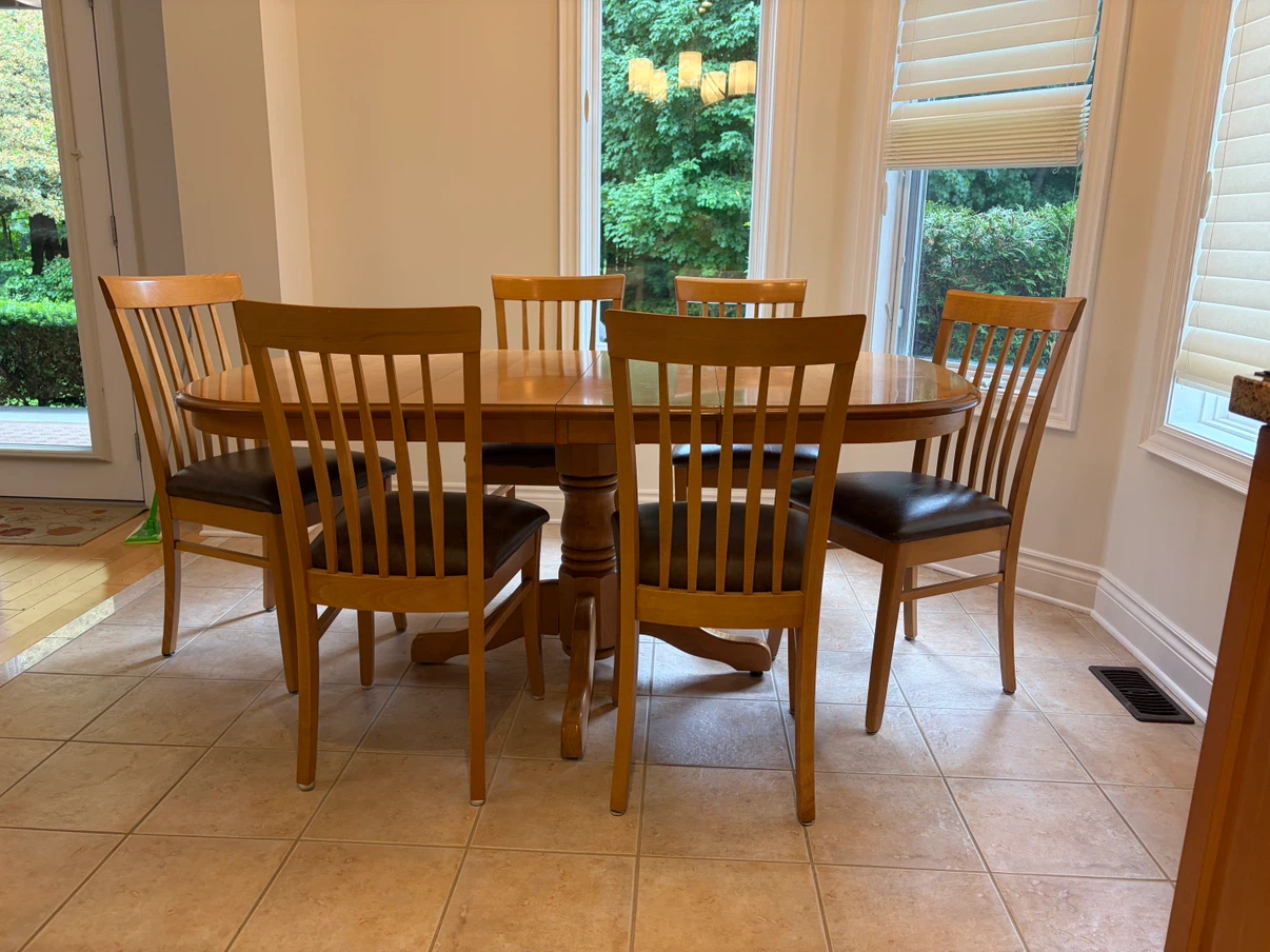 Kitchen or dining room table with 6 chairs - photo 5