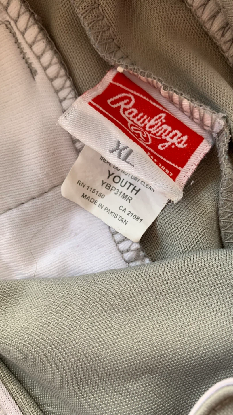 Youth Baseball Pants ~ Size XL NEEDS WASHING + HOLES ON KNEES - photo 4