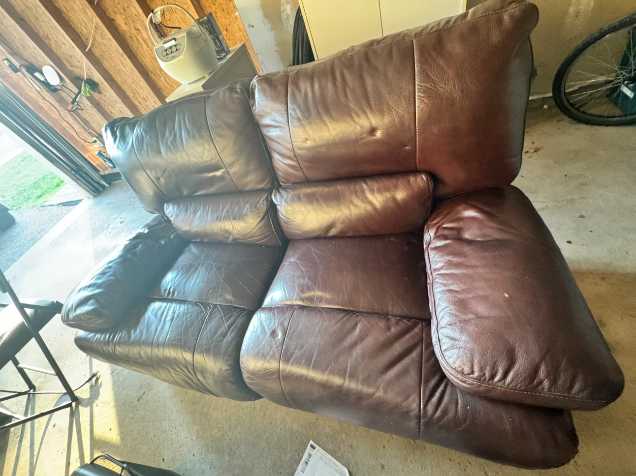 Super Comfy Brown Leather Reclining Loveseat
