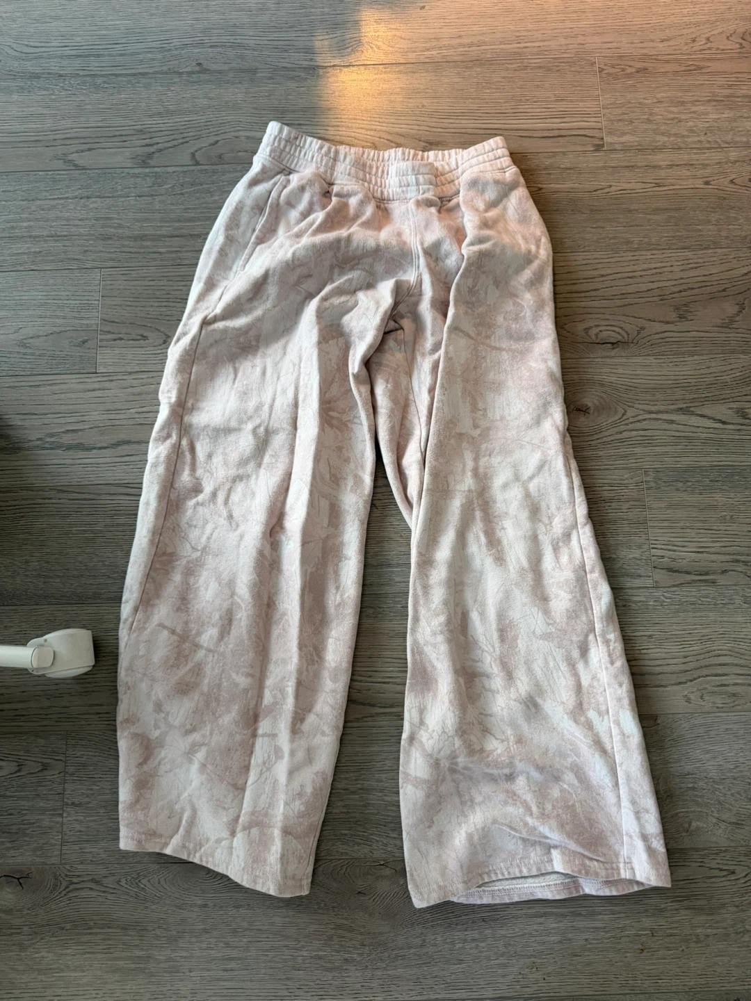Hollister Tie-Dye Lounge Pants - XS