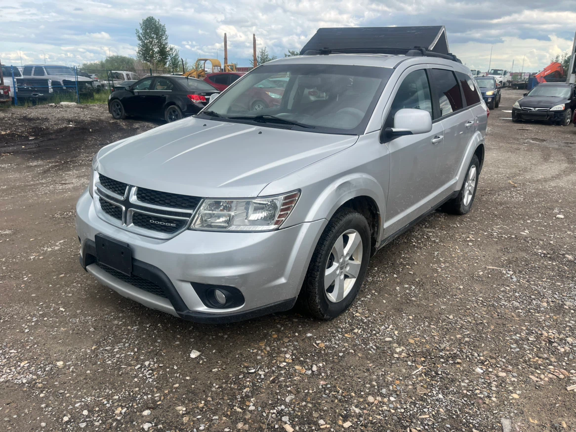 2012 Silver Dodge Journey SUV