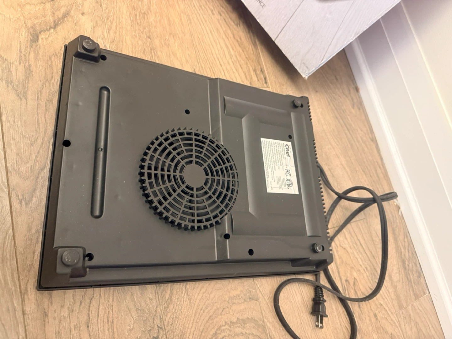 Master Chef Single-Burner Induction Cooktop - photo 4