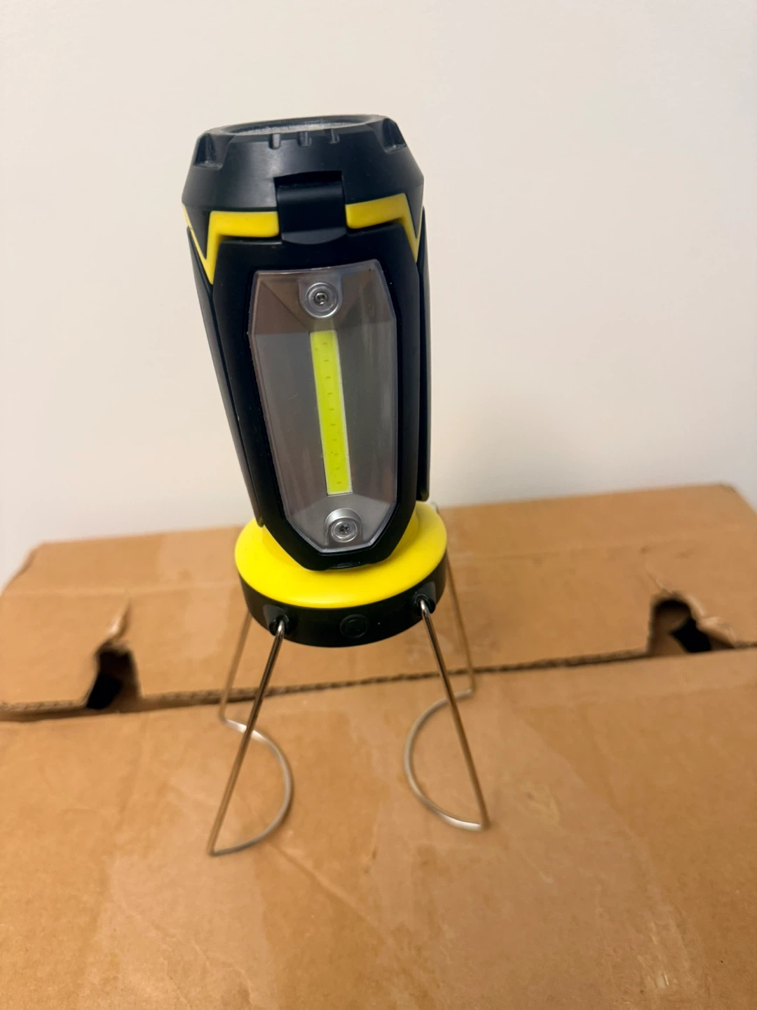 Portable LED Lantern/Flashlight - photo 2