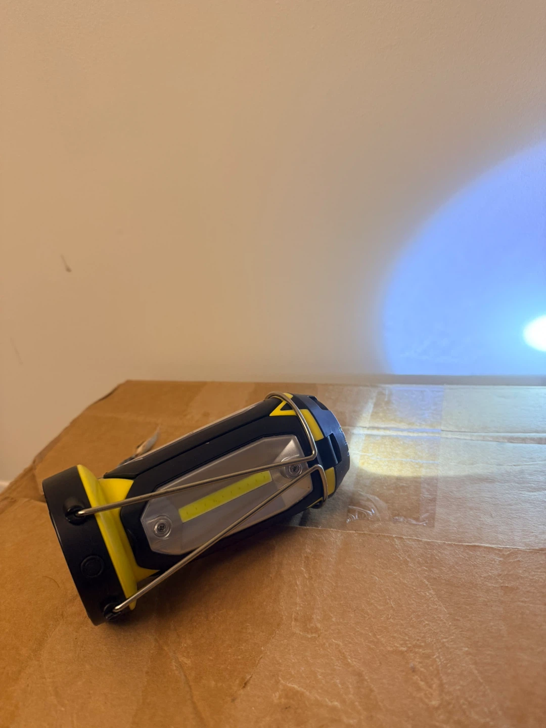Portable LED Lantern/Flashlight - photo 5
