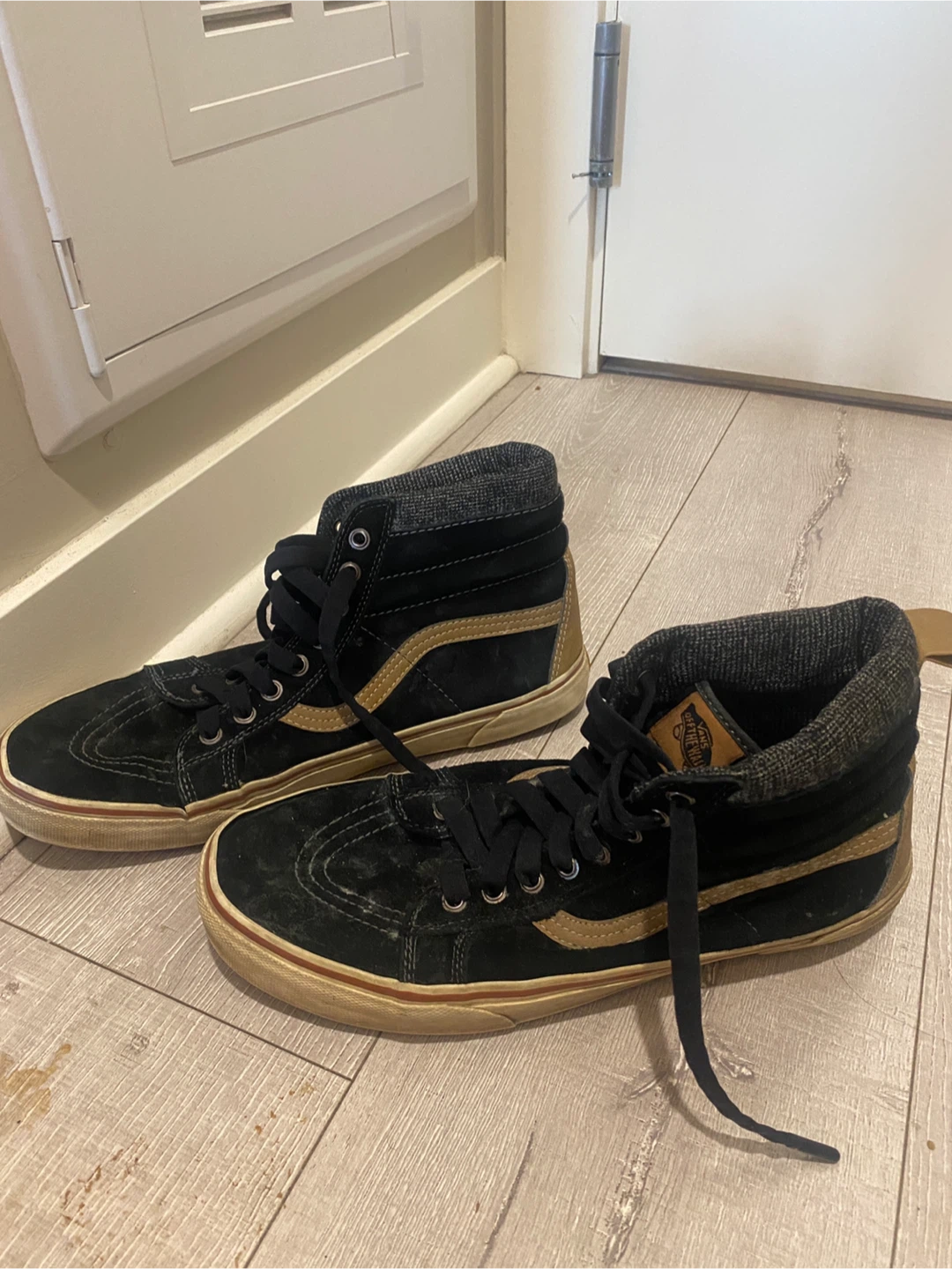 Vans Sk8-Hi High Top Sneakers
