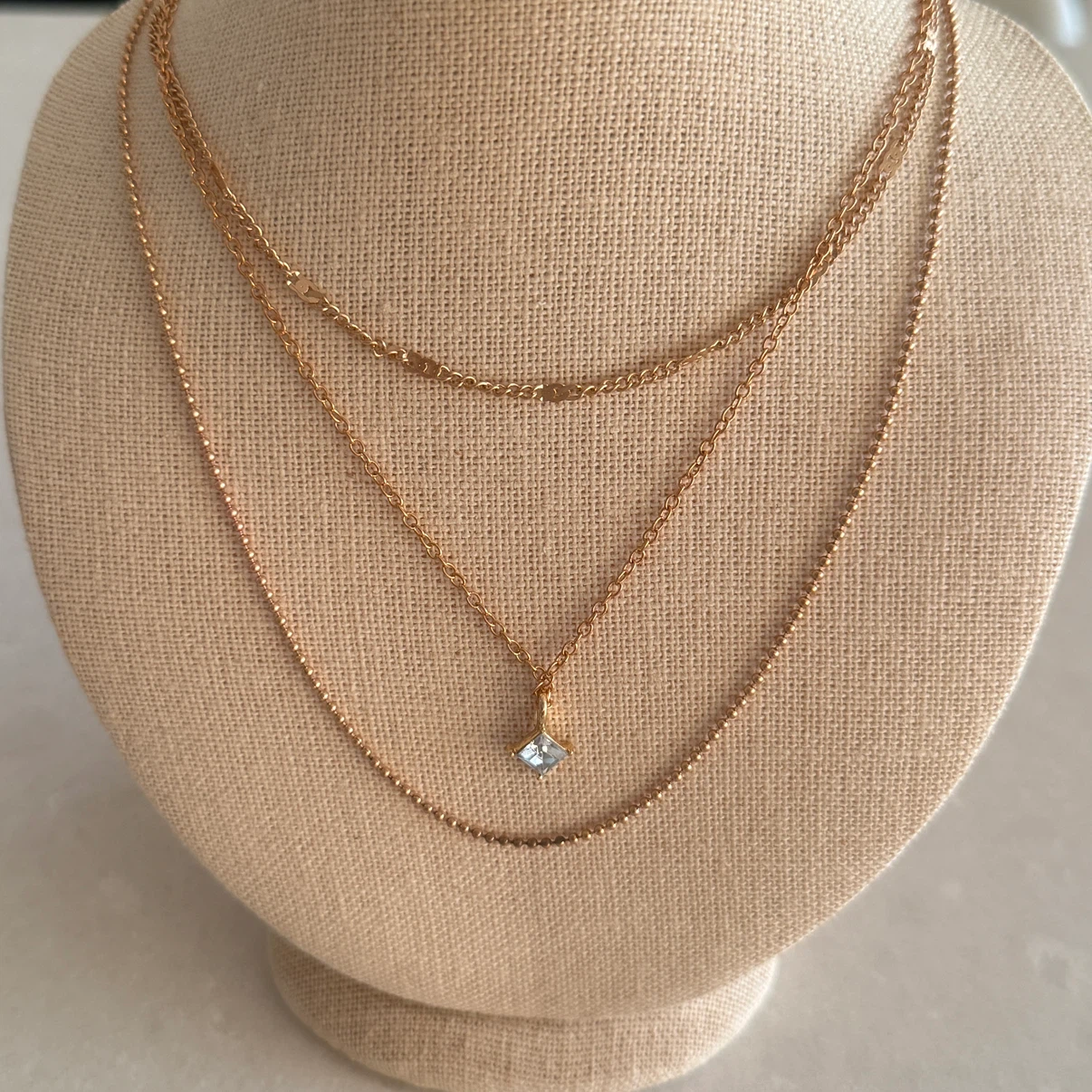 Brand new: Layered Rose gold Necklace with Charm - photo 2