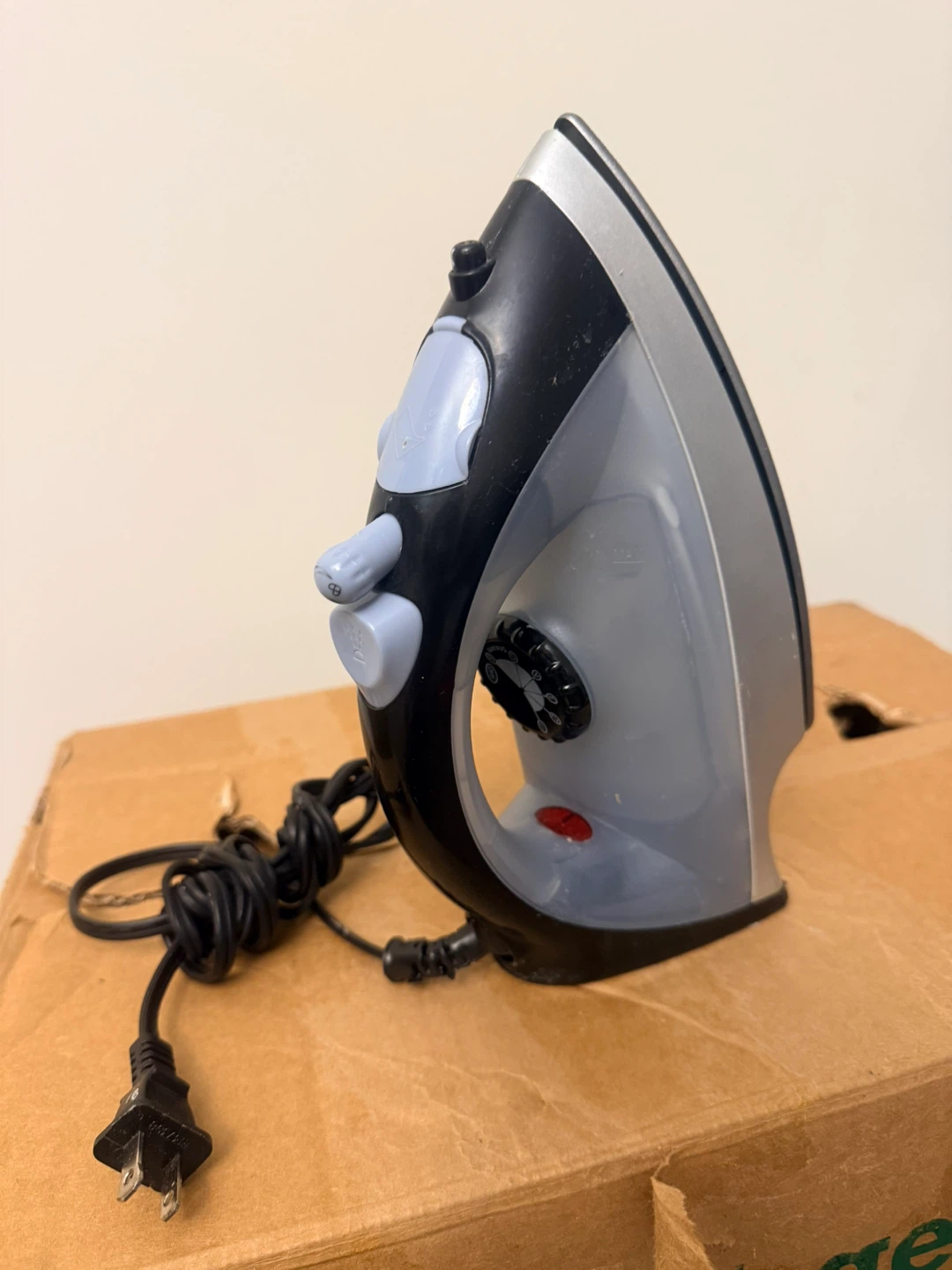 Cookinex Steam Iron - photo 2