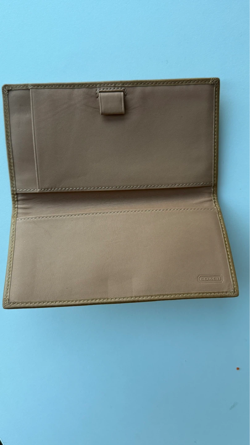 Assorted Handbags and Wallet Bundle Coach,Steve Madden - photo 5
