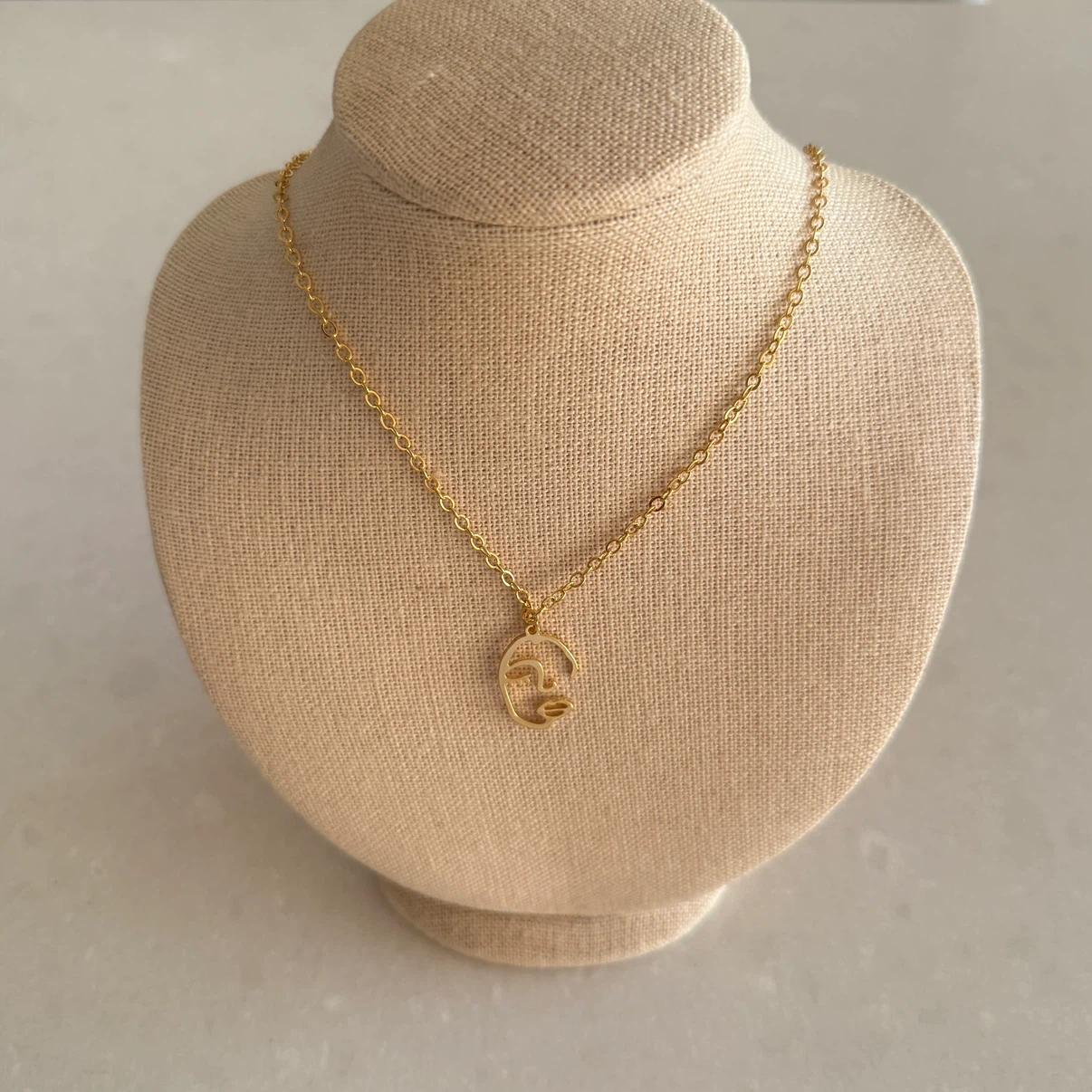 Brand new: Face Pendant Necklace