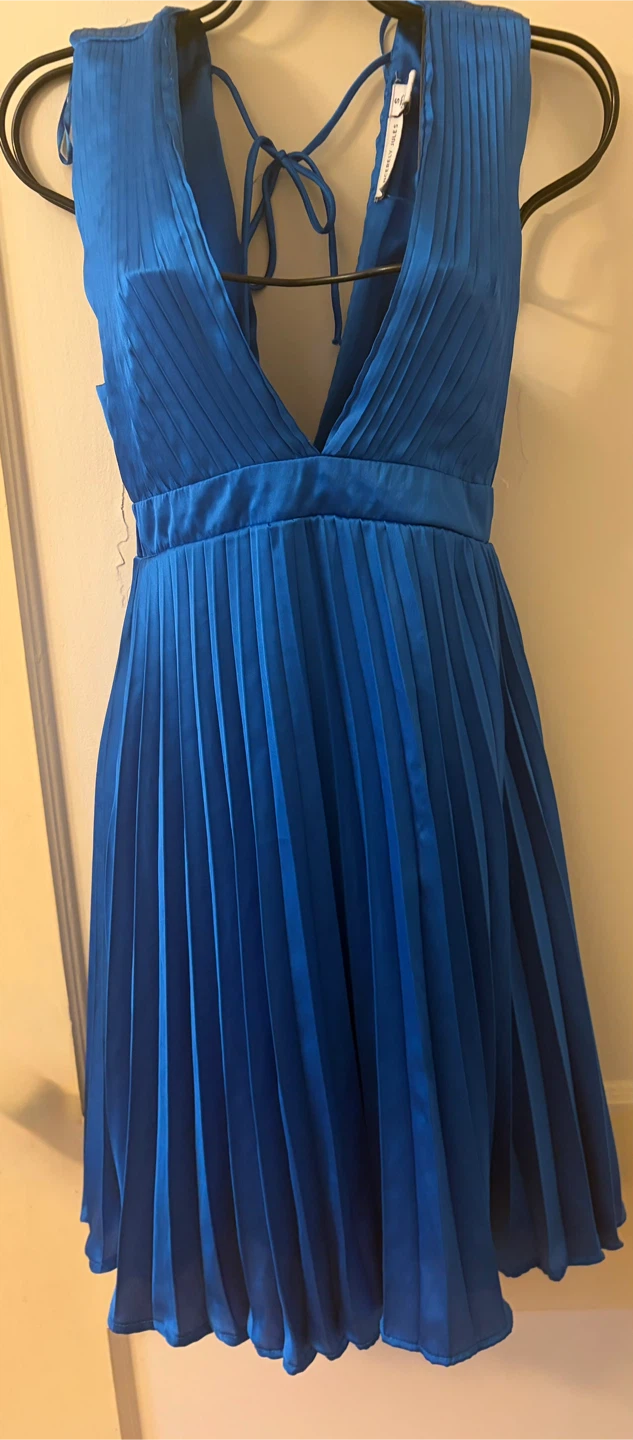 Blue Pleated knee length  Dress - photo 4
