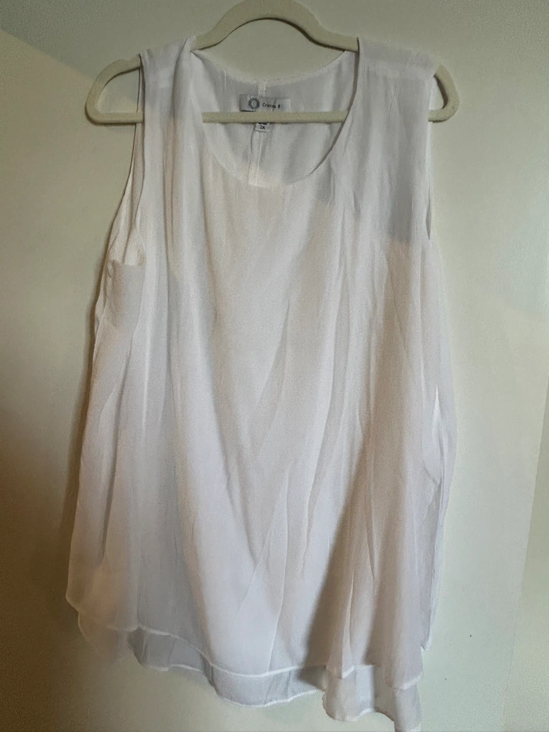 White flowy plus size sleeveless top - size 2X