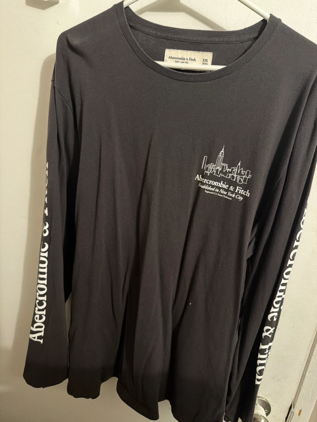 Abercrombie & Fitch Long Sleeve T-Shirt XXL