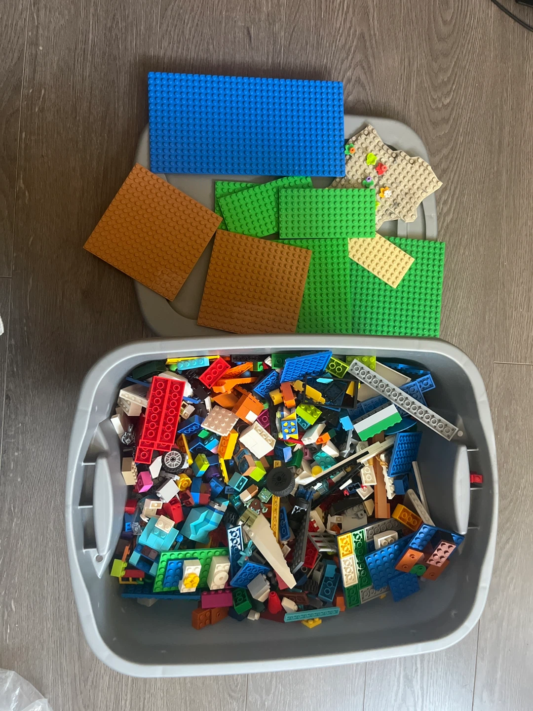 Assorted LEGO Baseplates and Bricks (10 lbs)