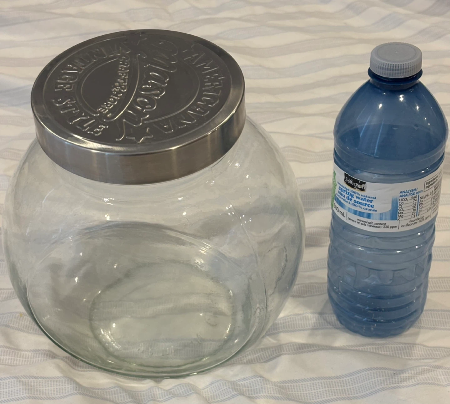 Large Glass mason jar with lid new - photo 2