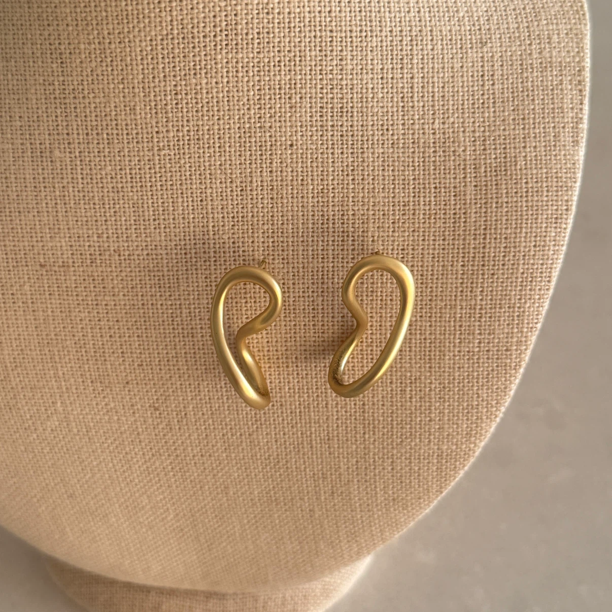 Matte Gold Unique Shape Earrings - photo 2