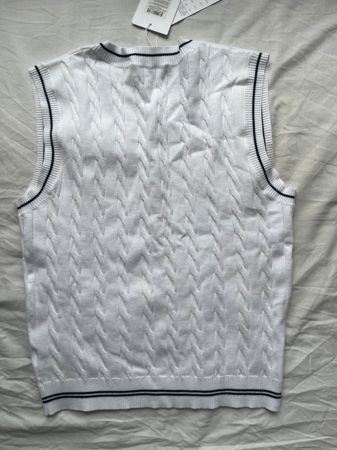 GJ COOL White College Vest - photo 3