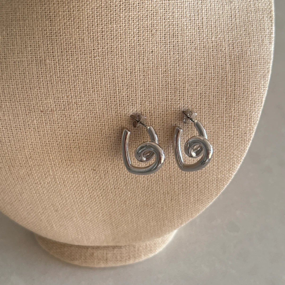 Heart Swirl Hoop Earrings - photo 2