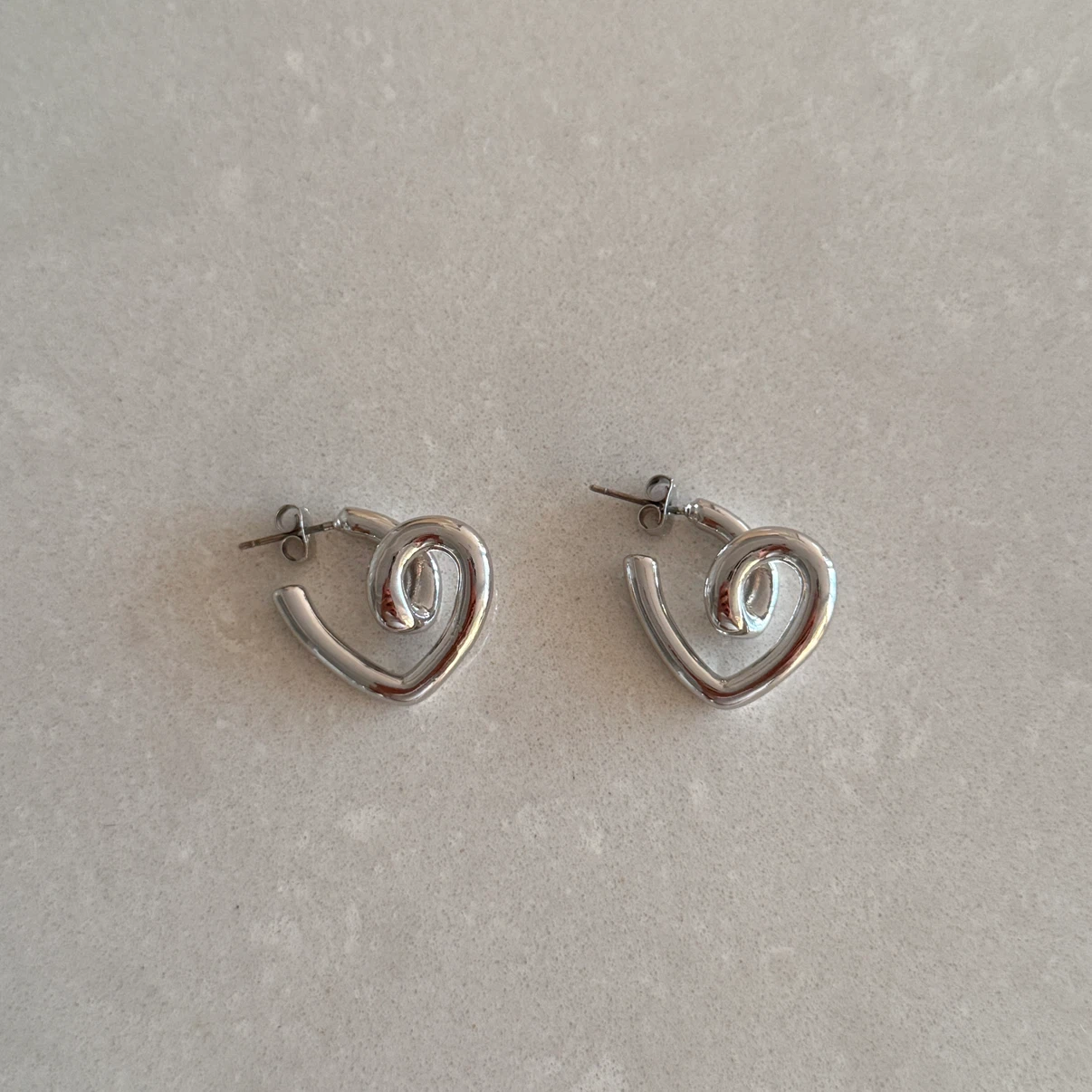 Heart Swirl Hoop Earrings - photo 4