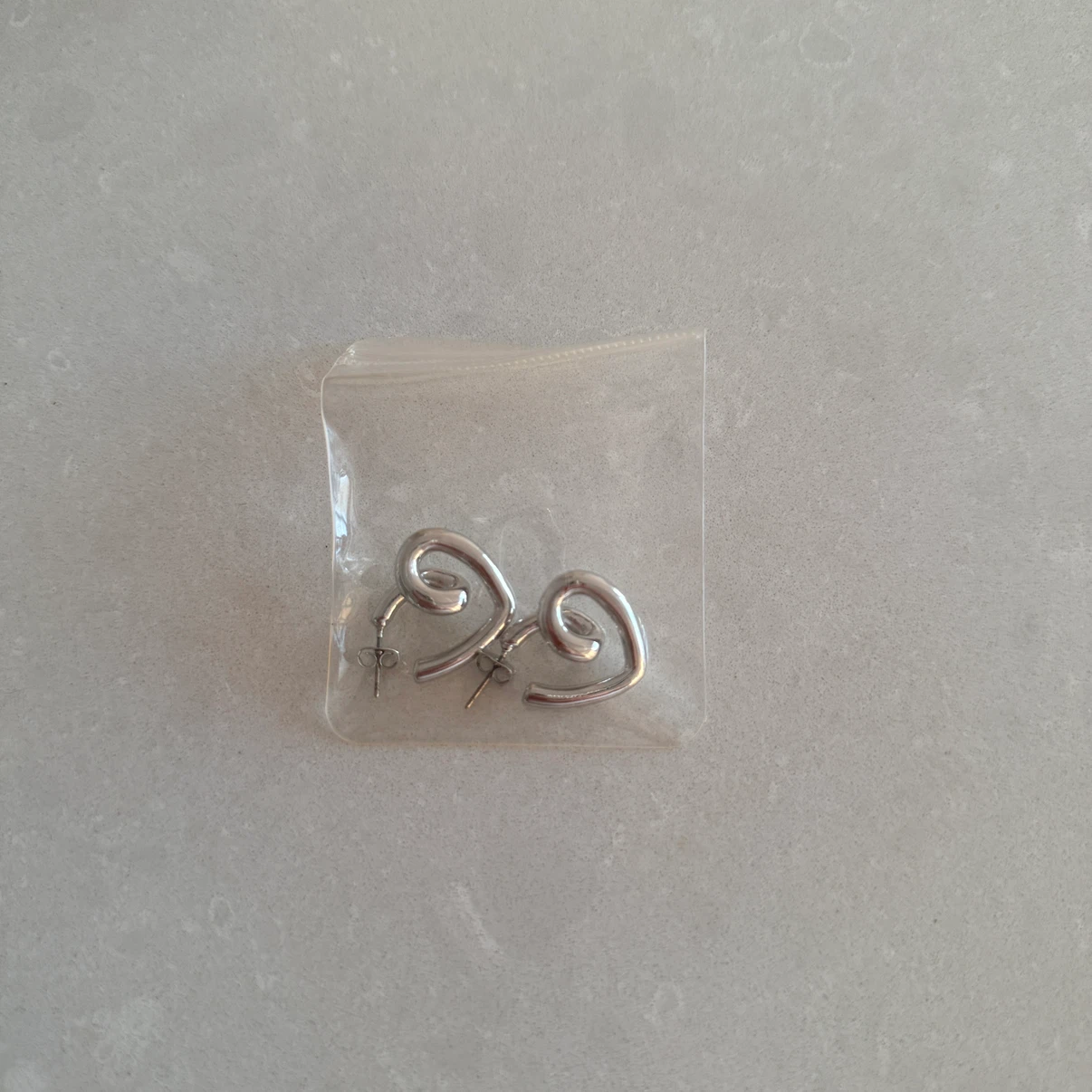 Heart Swirl Hoop Earrings - photo 5