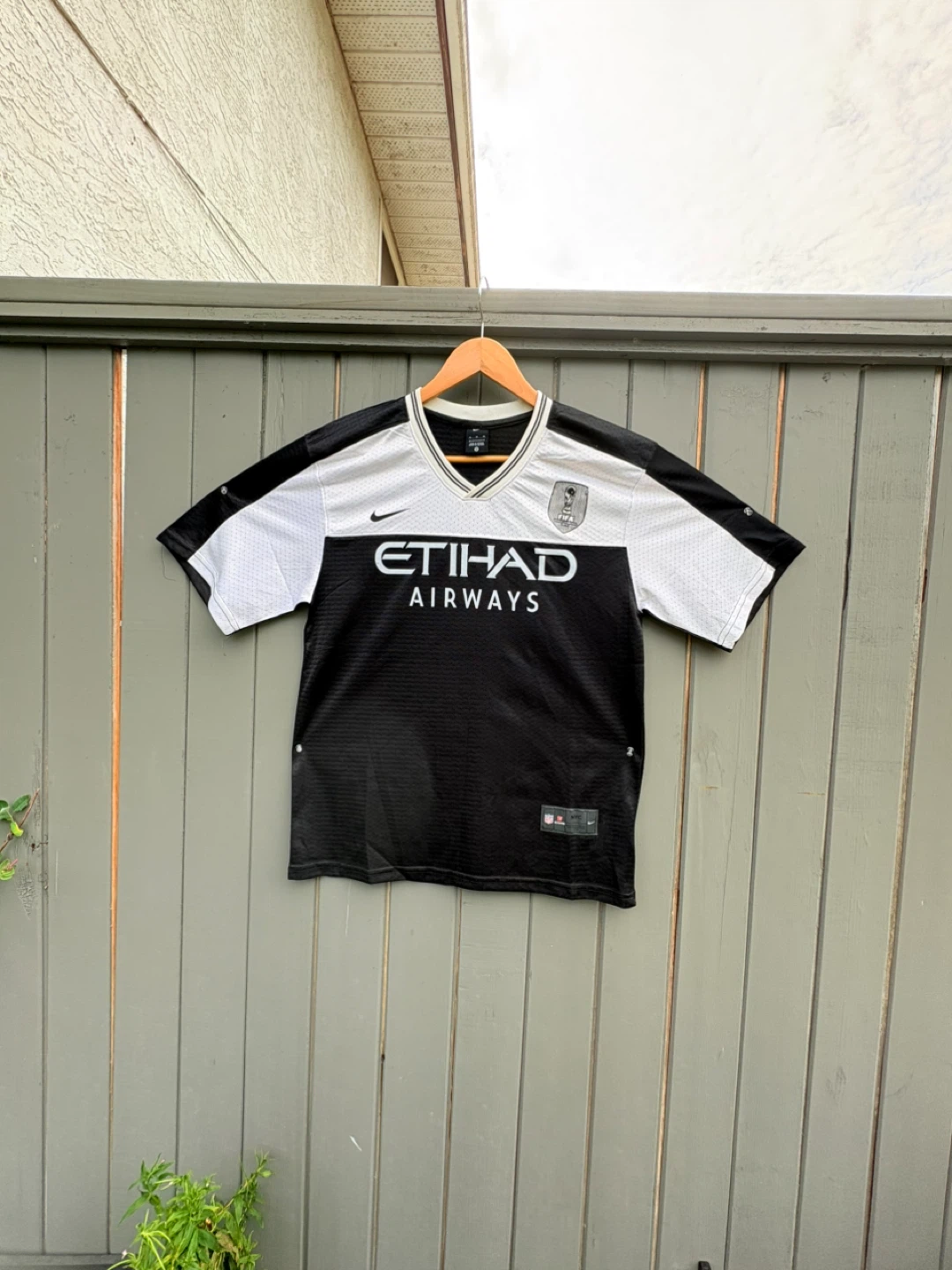 Very nice sports jersey at very low prices. - photo 3