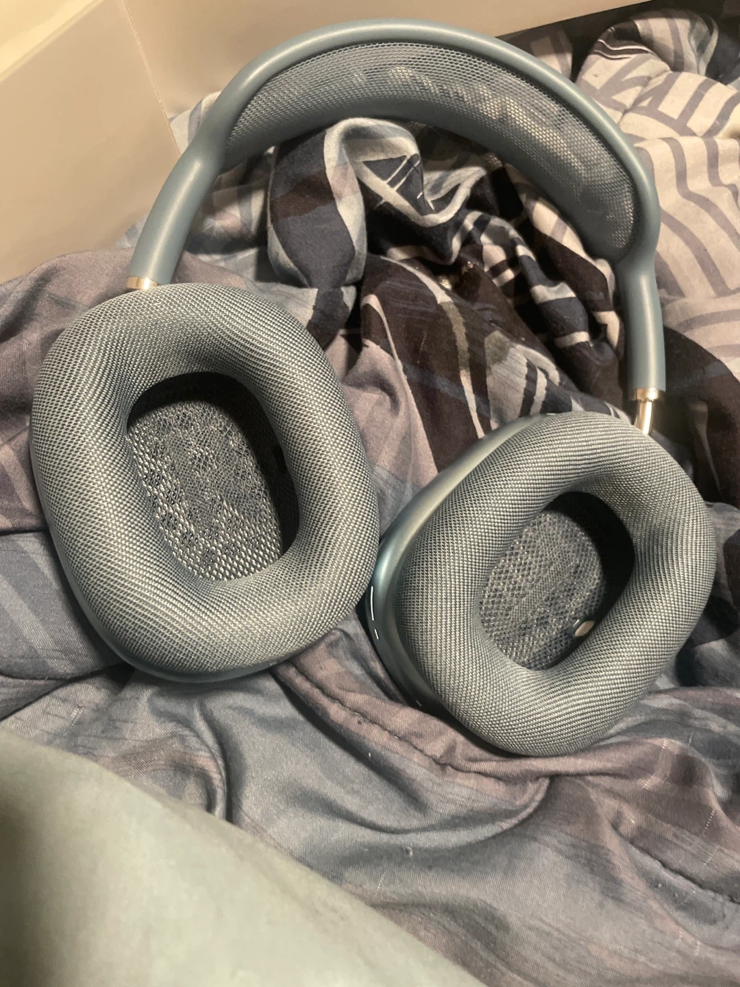 Apple AirPods Max Wireless Headphones - photo 3