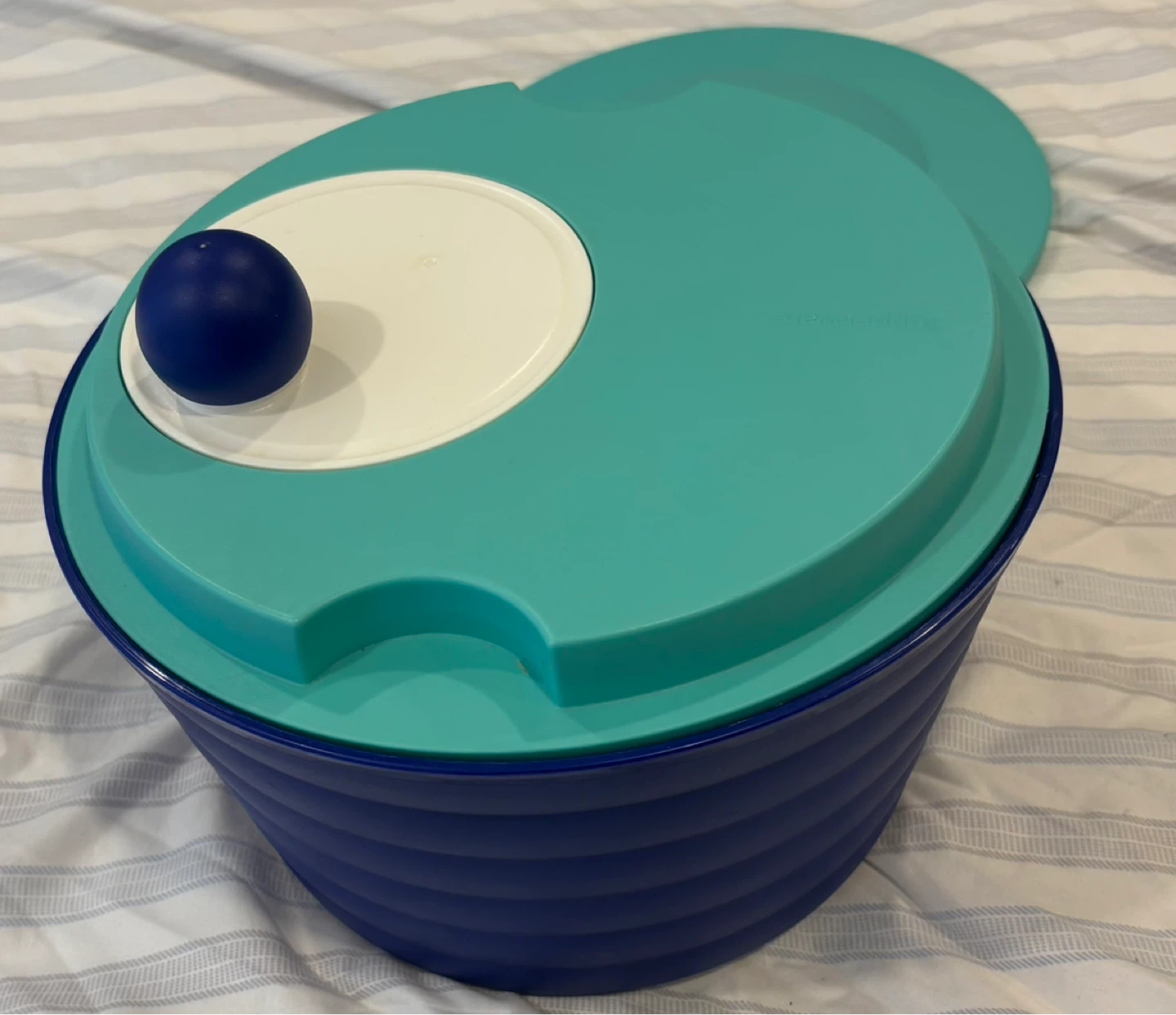 Tupperware Salad Spinner