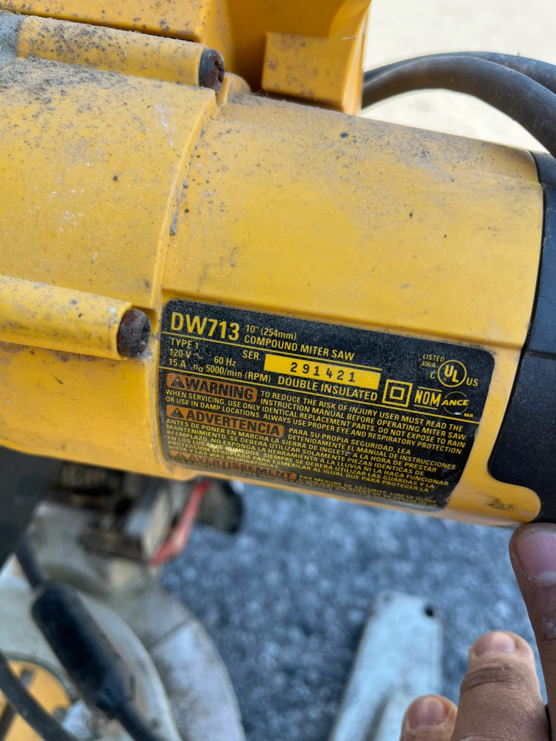 DeWalt DW713 10" Compound Miter Saw - photo 3