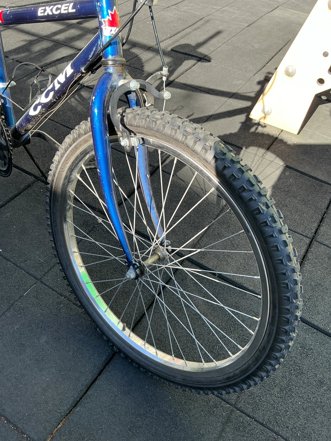 CCM Excel Blue Bike - photo 4