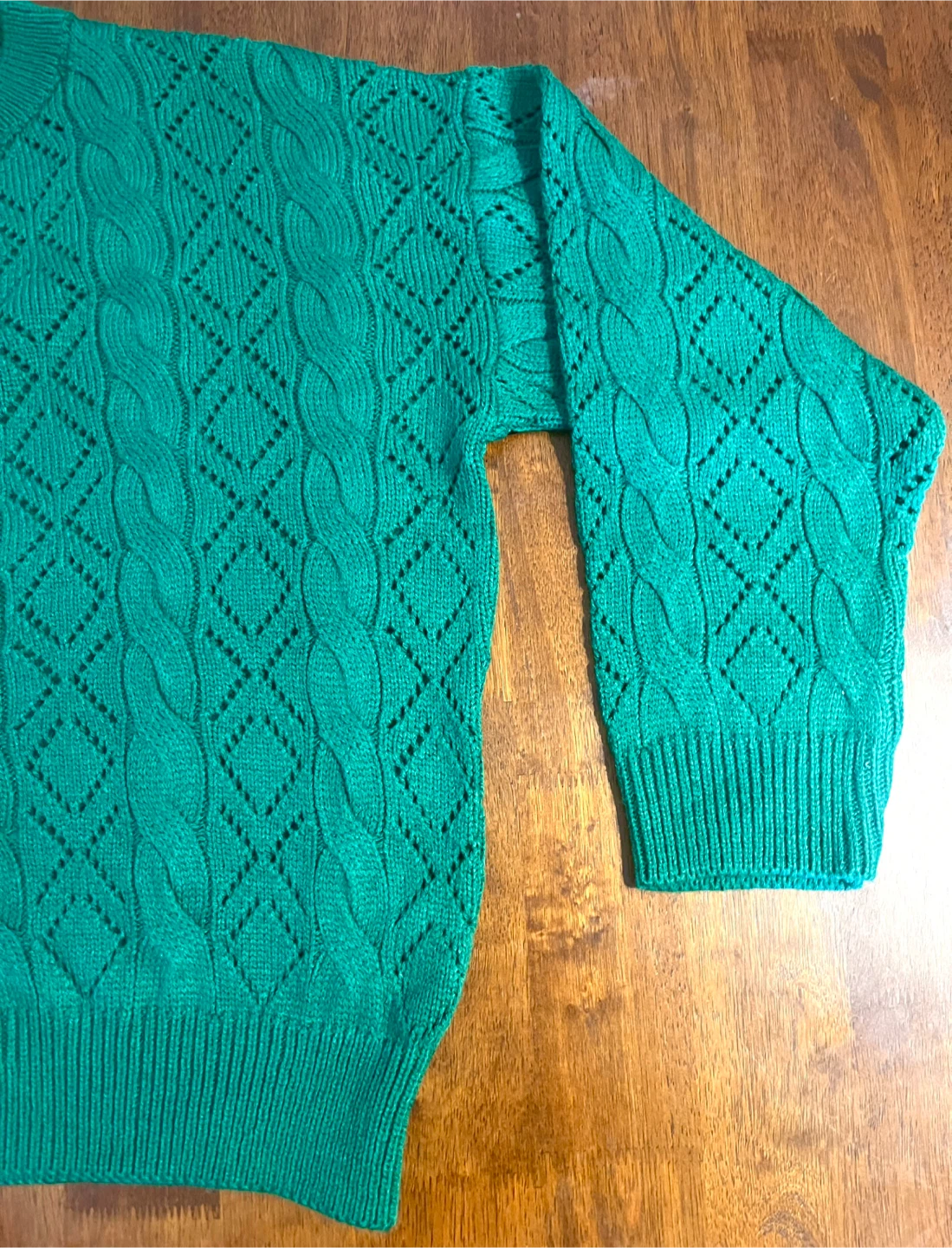Bundle deal! 🔥 Green knit sweater + tropical print tee - photo 4