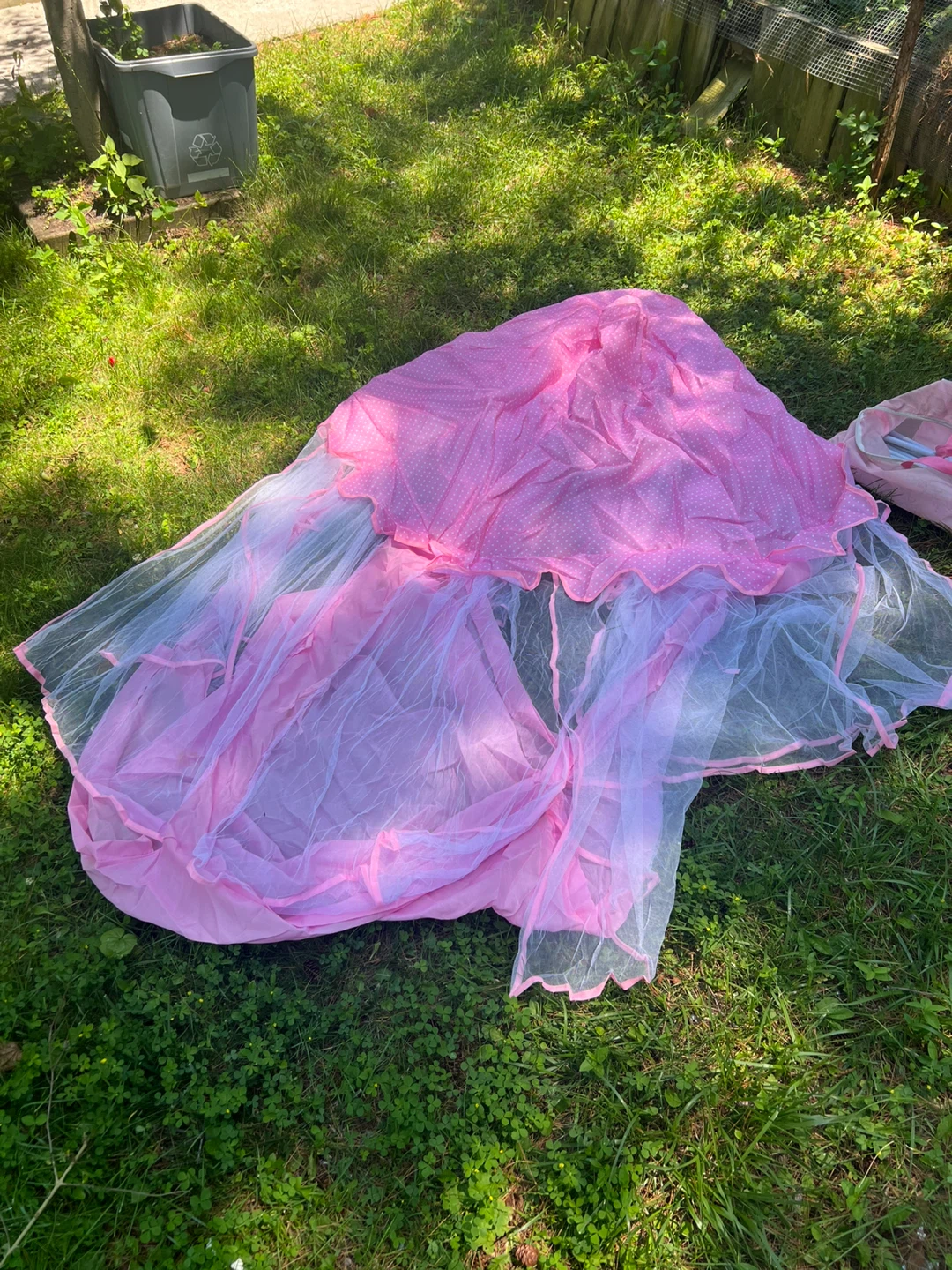 Pink Polka Dot Princess Play Tent - photo 2