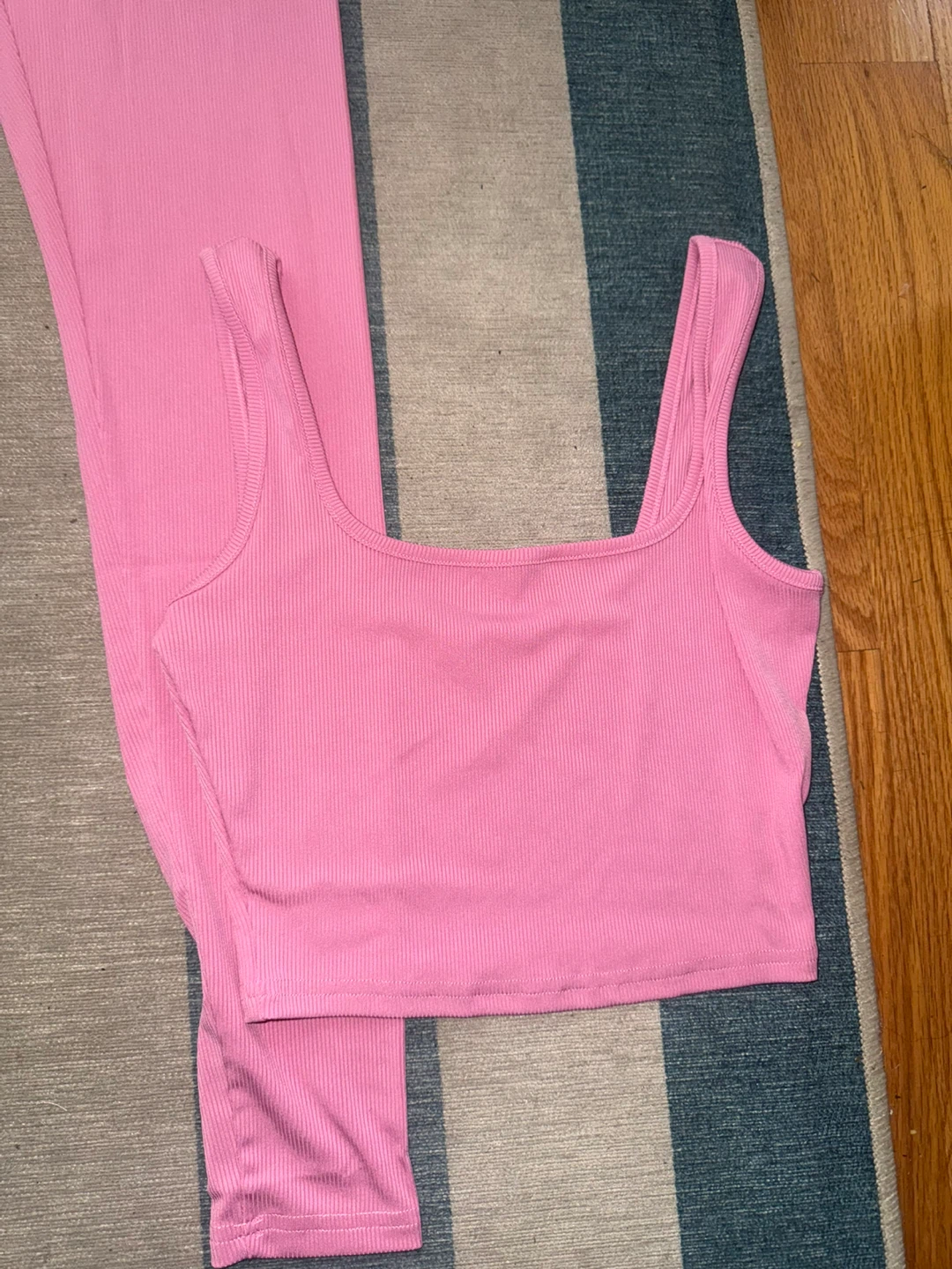 Pink Ribbed Tank Top and Leggings Set - photo 2