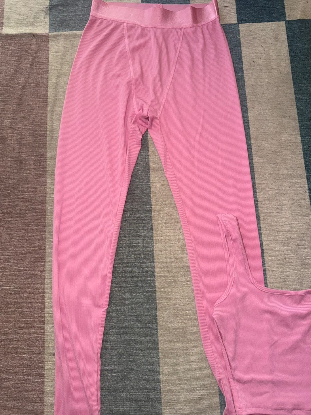 Pink Ribbed Tank Top and Leggings Set - photo 3